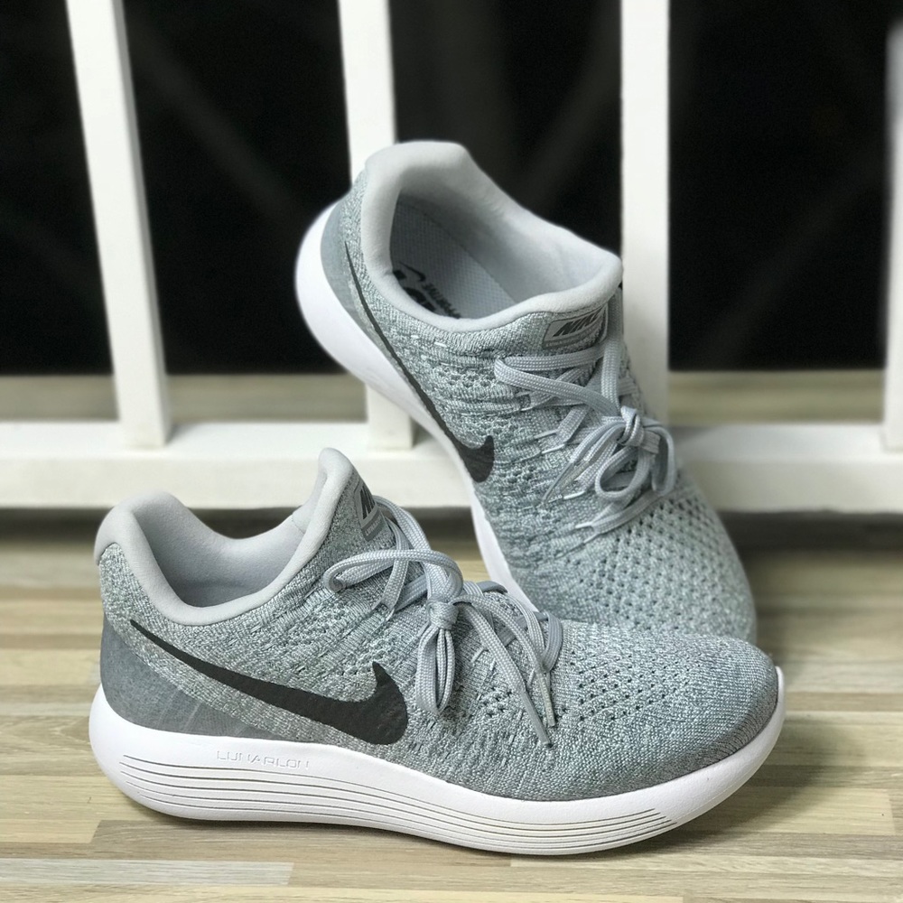 NWT Nike LunarEpic Low Flyknit 2 Wolf Grey  WMNS - Picture 4 of 8